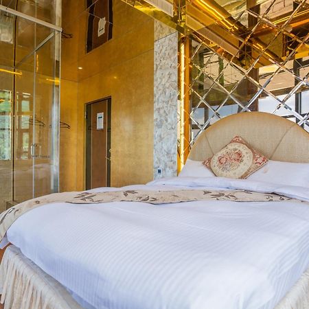 Shuian Lakeside Hotel Yuchi Bagian luar foto