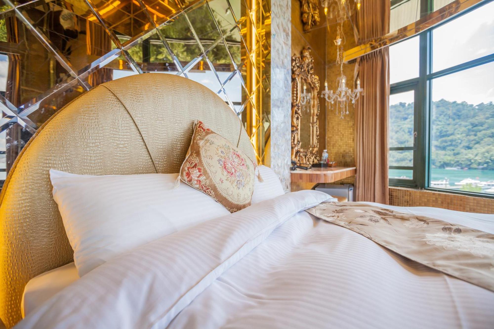 Shuian Lakeside Hotel Yuchi Bagian luar foto