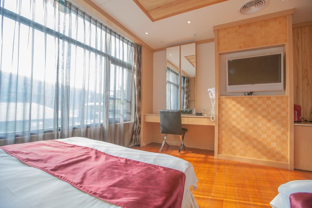 Shuian Lakeside Hotel Yuchi Bagian luar foto