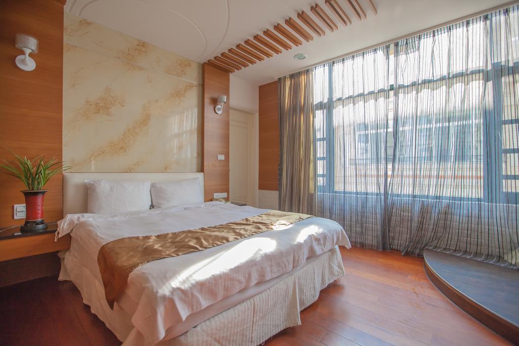 Shuian Lakeside Hotel Yuchi Bagian luar foto