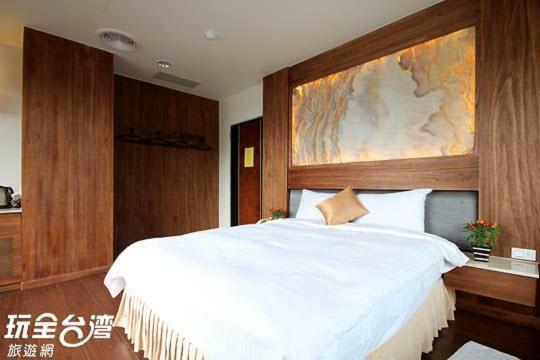 Shuian Lakeside Hotel Yuchi Bagian luar foto